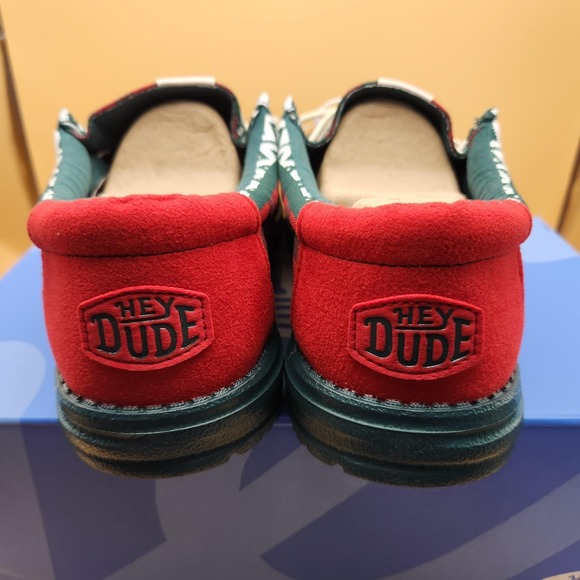 Hey Dude Wally Holiday Cheers Shoes Mens Size 12 Green Multi Casual Comfort Xmas - Picture 6 of 13
